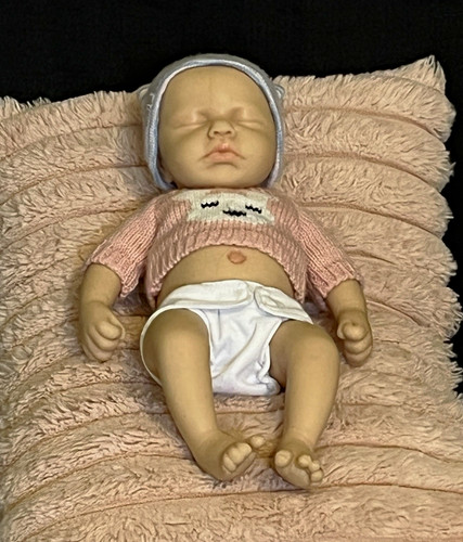 Bambola che dorme - , tutto